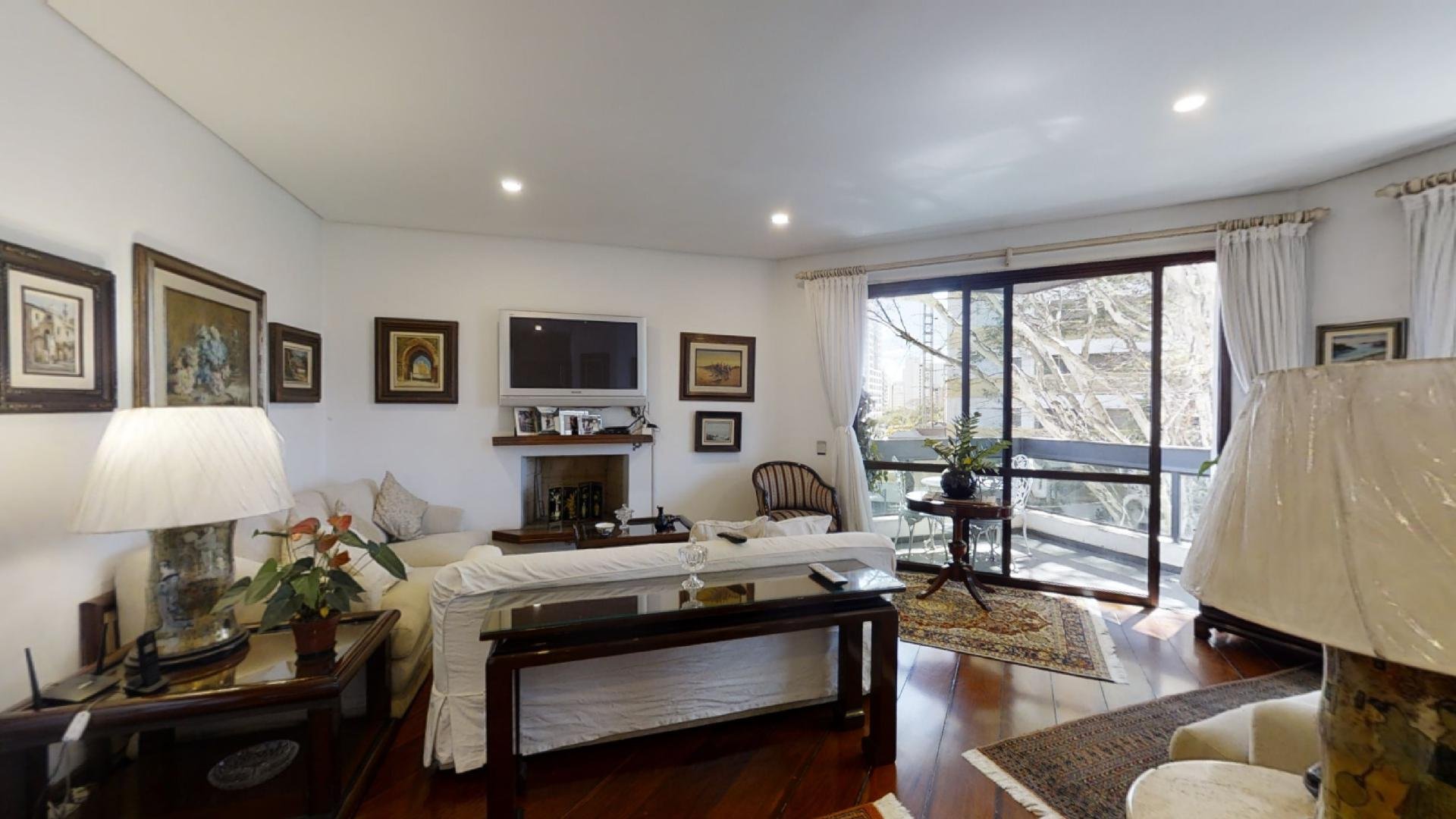 Apartamento para Venda por R$1.622.000,00 com 173m², 4 dormitórios e 3 vagas - Indianópolis, São paulo / SP